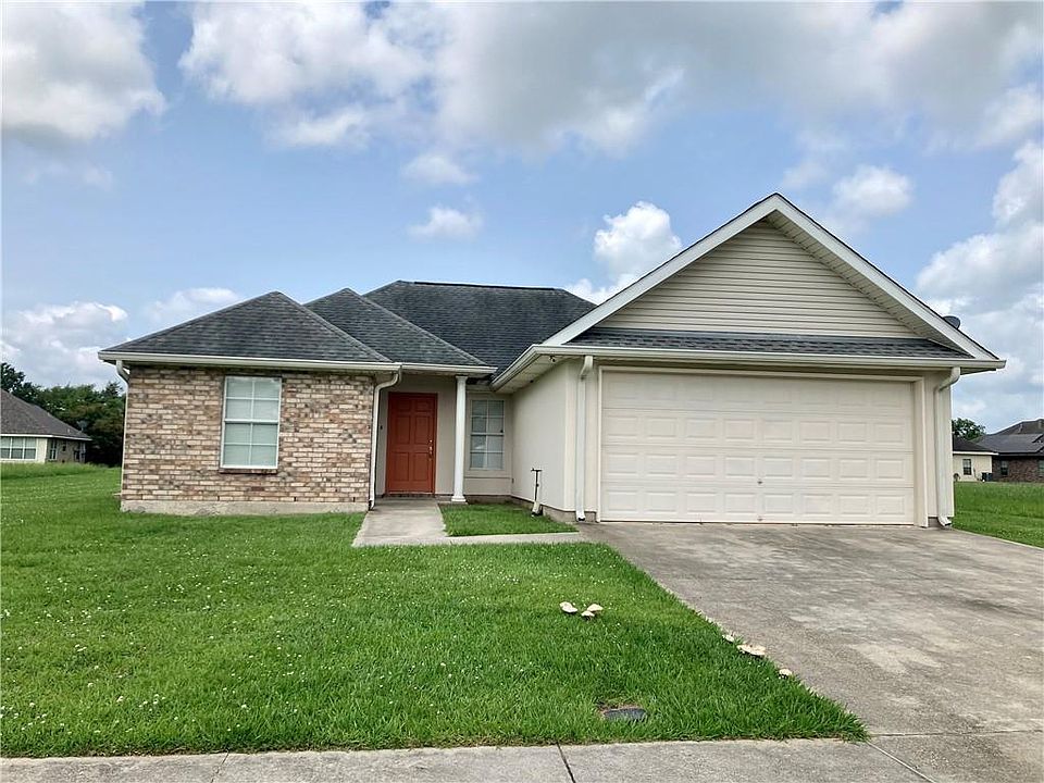 1st image of 189 Bayou Grove Dr