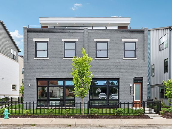 2nd image of 1837 N New Jersey St