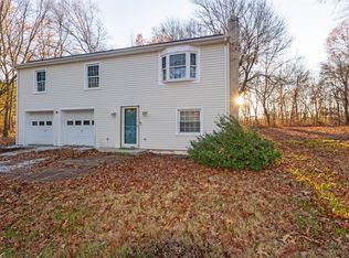 107 White Birch Rd, East Hampton, CT 06424