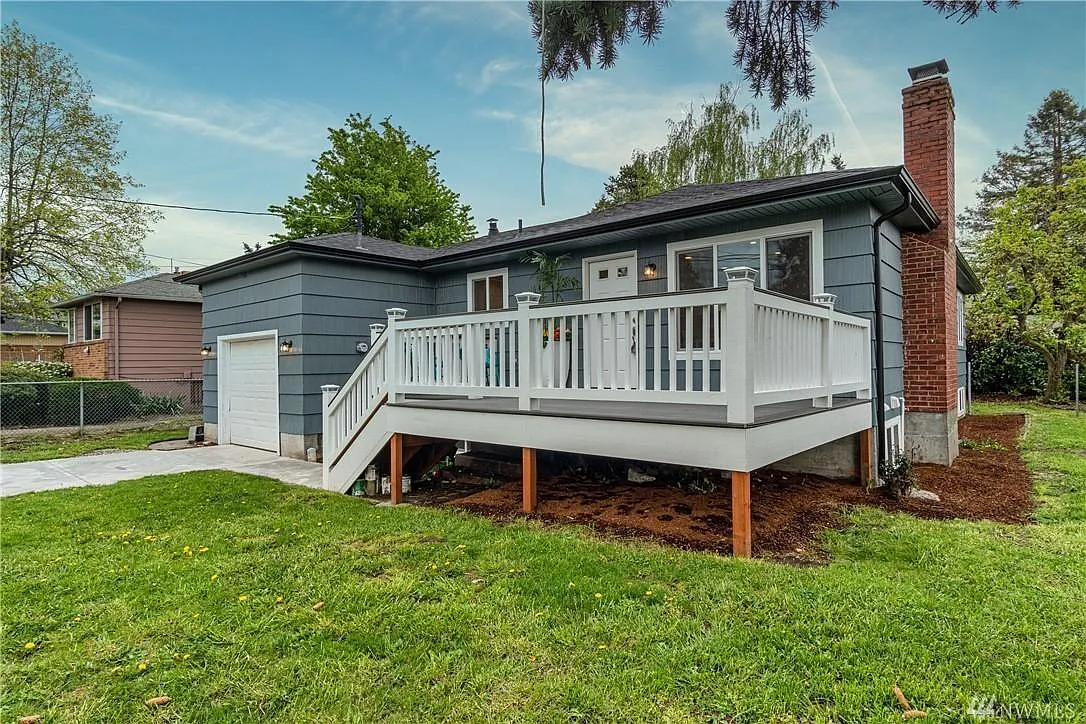 5 bed, 2100 sqft, $4,800 — Photo 2