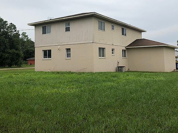 2nd image of 5012/5014 26th St SW