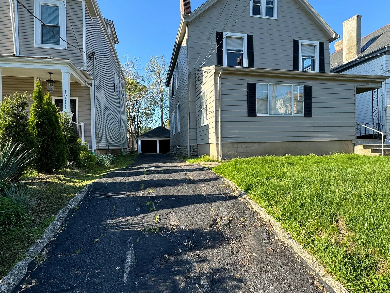 4 bed, 1500 sqft, $2,300 — Photo 3