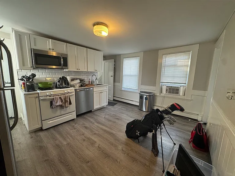 13 Quincy St #B — Photo 7
