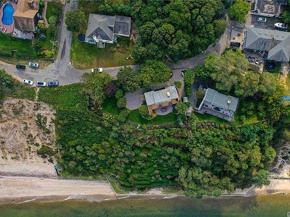 3rd image of 41 Shore Dr