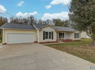 1080 Kenmore Rd, Arab, AL 35016