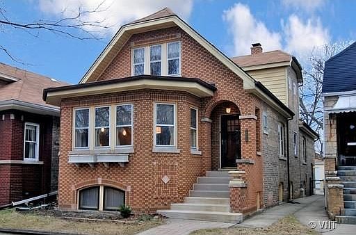 1st image of 5824 N Washtenaw Ave