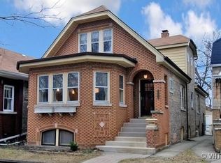 5824 N Washtenaw Ave, Chicago, IL 60659