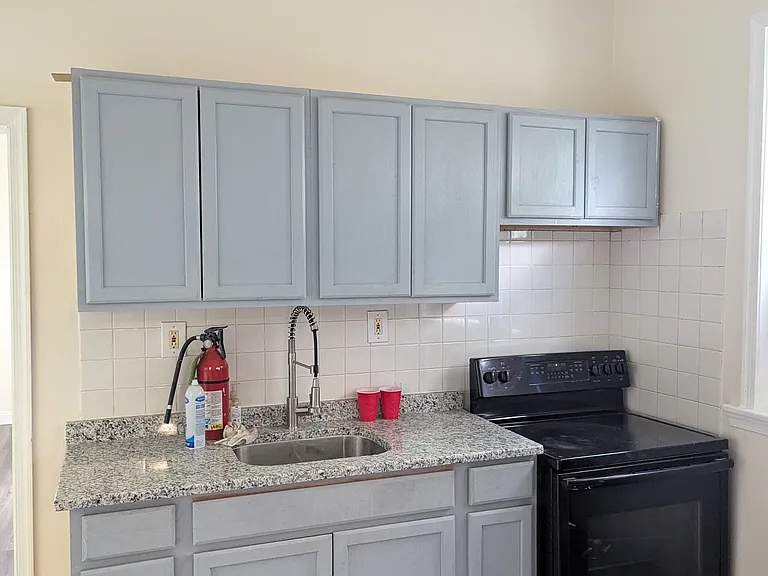 5107 N 13th St #1 — Photo 6