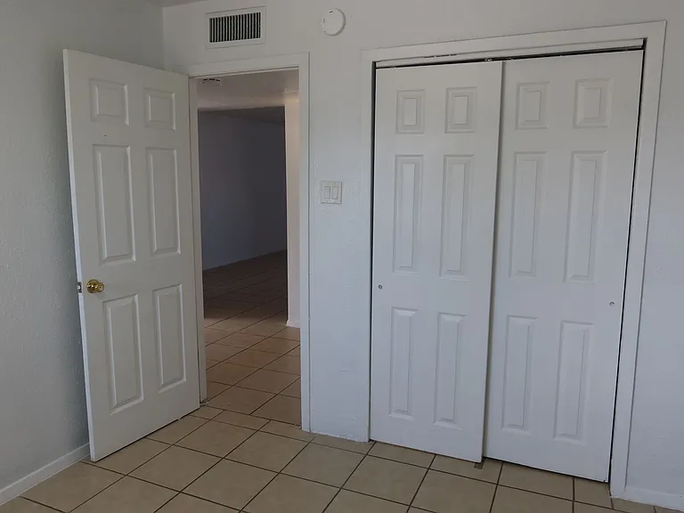 3827 Olympic Ave — Photo 15