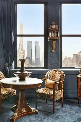 Sold by Compass | media 6