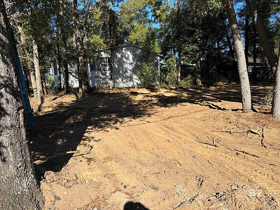 2nd image of 1610 Martinez Dr