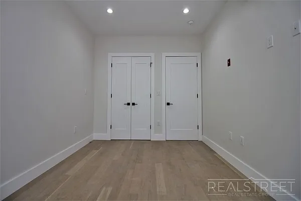 Rented by Real Street Inc | media 7