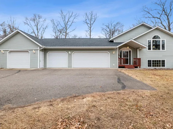 33901 Dancing Bear Dr, Crosslake, MN 56442