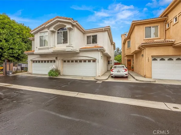 6970 De Celis Pl Unit 102, Van Nuys, CA 91406