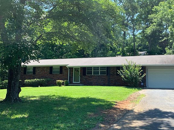 3rd image of 11132 Thornton Dr