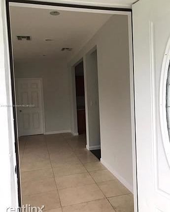 5th image of 11001 NW 22nd Ct