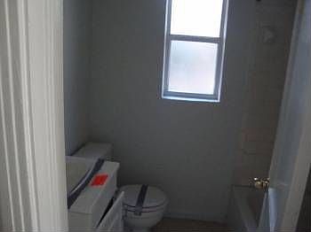 4th image of 3132 Rayford St