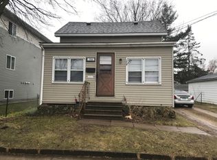 1723 W 5th St, Winona, MN 55987