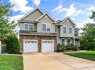 8 Ridgeway Ln, Little Egg Harbor, NJ 08087