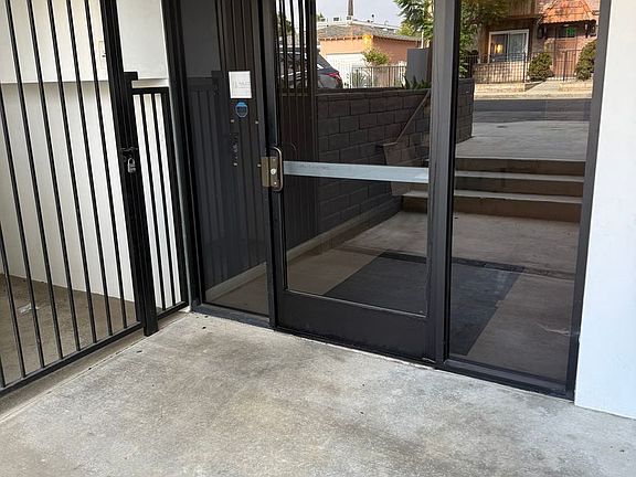 2nd image of 5630 Fair Ave #303