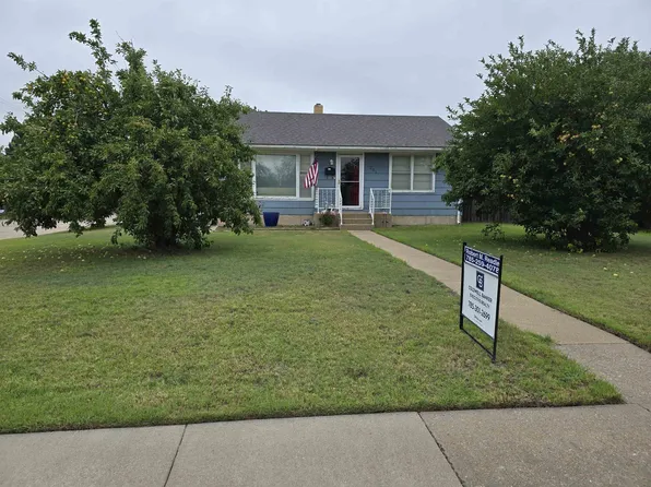 201 E 23rd St, Hays, KS 67601