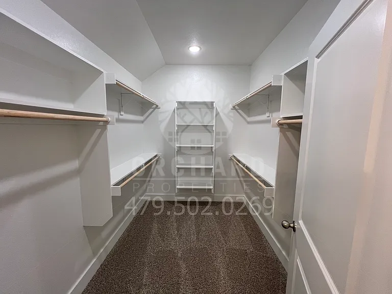1052 Silver Birch St — Photo 12