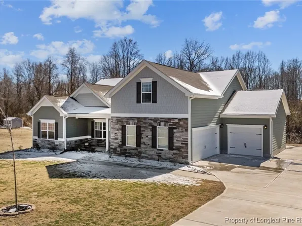 208 Planters Ln, Coats, NC 27521