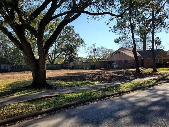 5th image of 4907 Braesvalley Dr