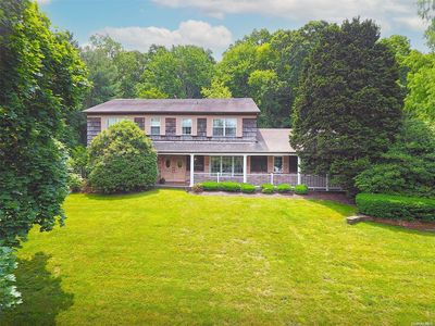 17 Suncrest Drive, Dix Hills, NY, 11746