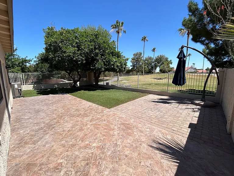 7511 W Kimberly Way — Photo 21