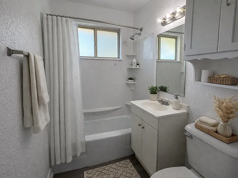 2333 Becker Pl — Photo 6
