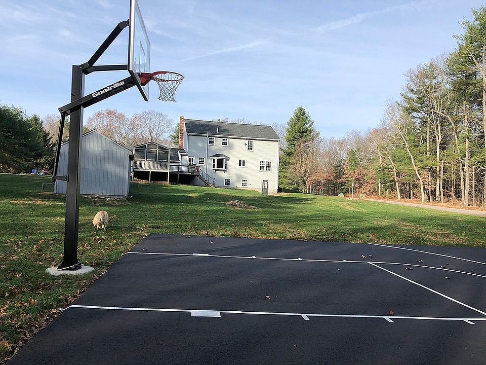2nd image of 100 Pond St