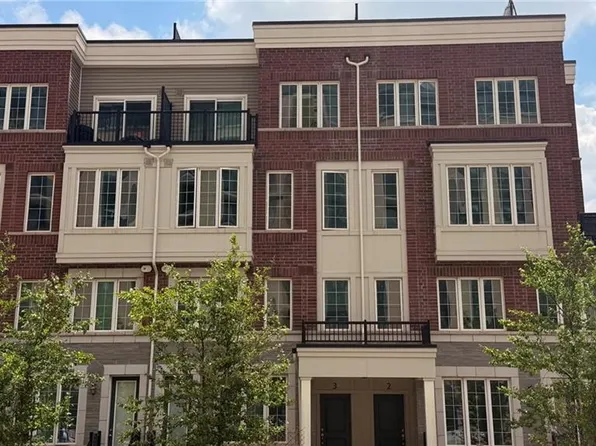 2205 Lillykin St #4, Oakville, ON L6H 0X6