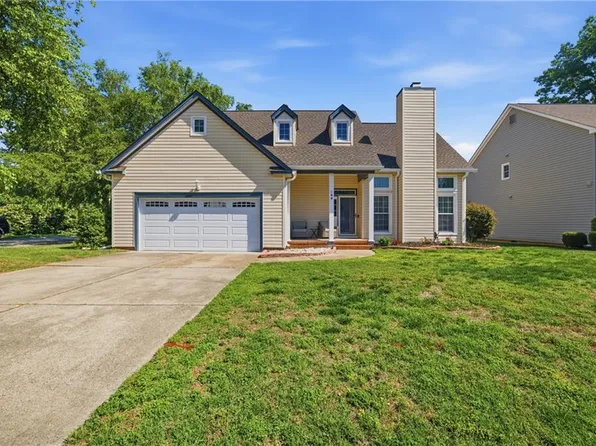 108 Pine Creek Dr, Hampton, VA 23669