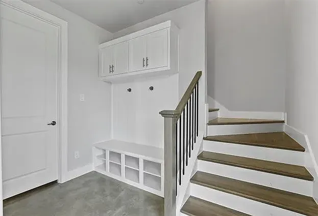 1106 Manderly Ct — Photo 31