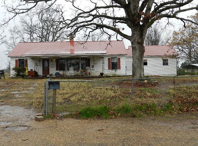1st image of 1420 Old Highway 135 N