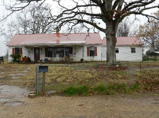 1420 Old Highway 135 N, Gladewater, TX 75647