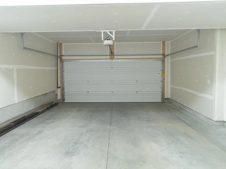 23 Dover Ct — Photo 39