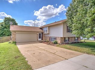 510 Durango Dr, O'Fallon, MO 63368