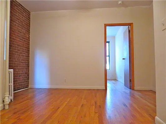Rented by Maz Group NY | media 35