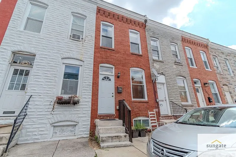 2 bed, 1.5 bath, 1128 sqft, $1,850 — Photo 1