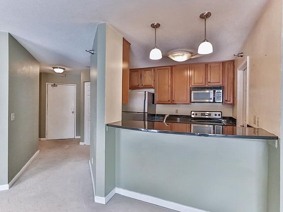 3rd image of 6030 Chasewood Pkwy APT 1