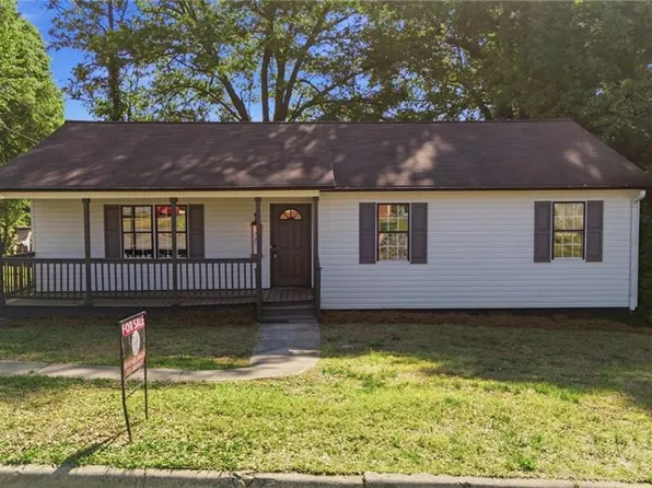 230 James St, Lexington, NC 27295
