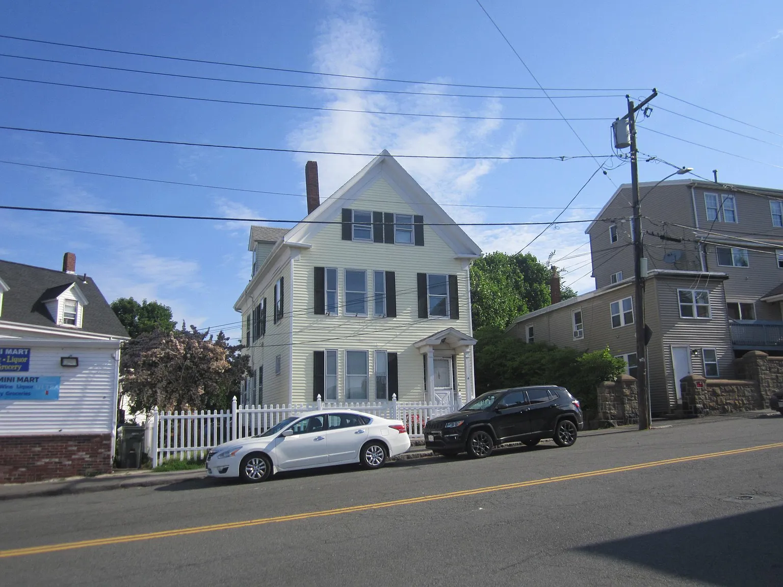 4 Prospect St — Photo 2