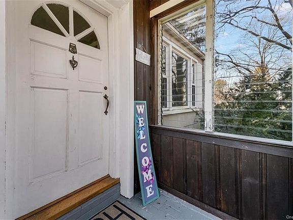 3rd image of 42 Stevenson Ave