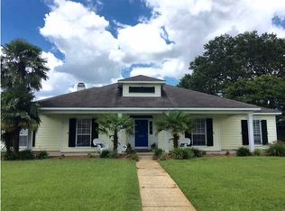 7330 Vickers Ln, Mobile, AL 36695