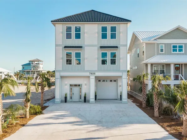 7406 Grand Navarre Blvd, Navarre, FL 32566