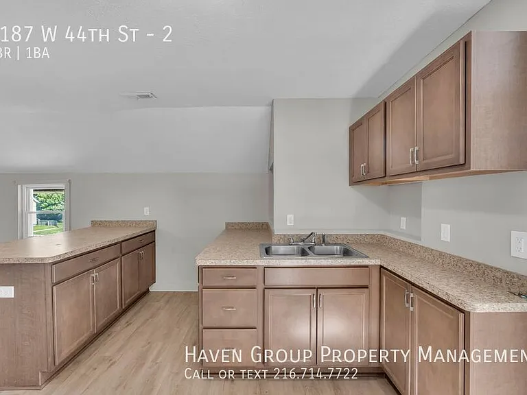 3187 W 44th St #2 — Photo 13