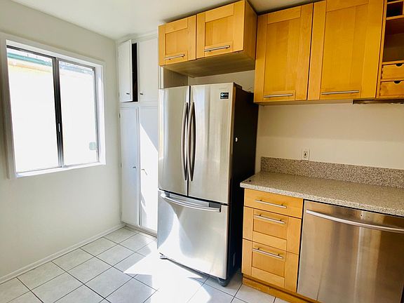 2nd image of 11849 Mayfield Ave