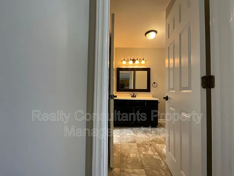 123 Arcaro Dr — Photo 11
